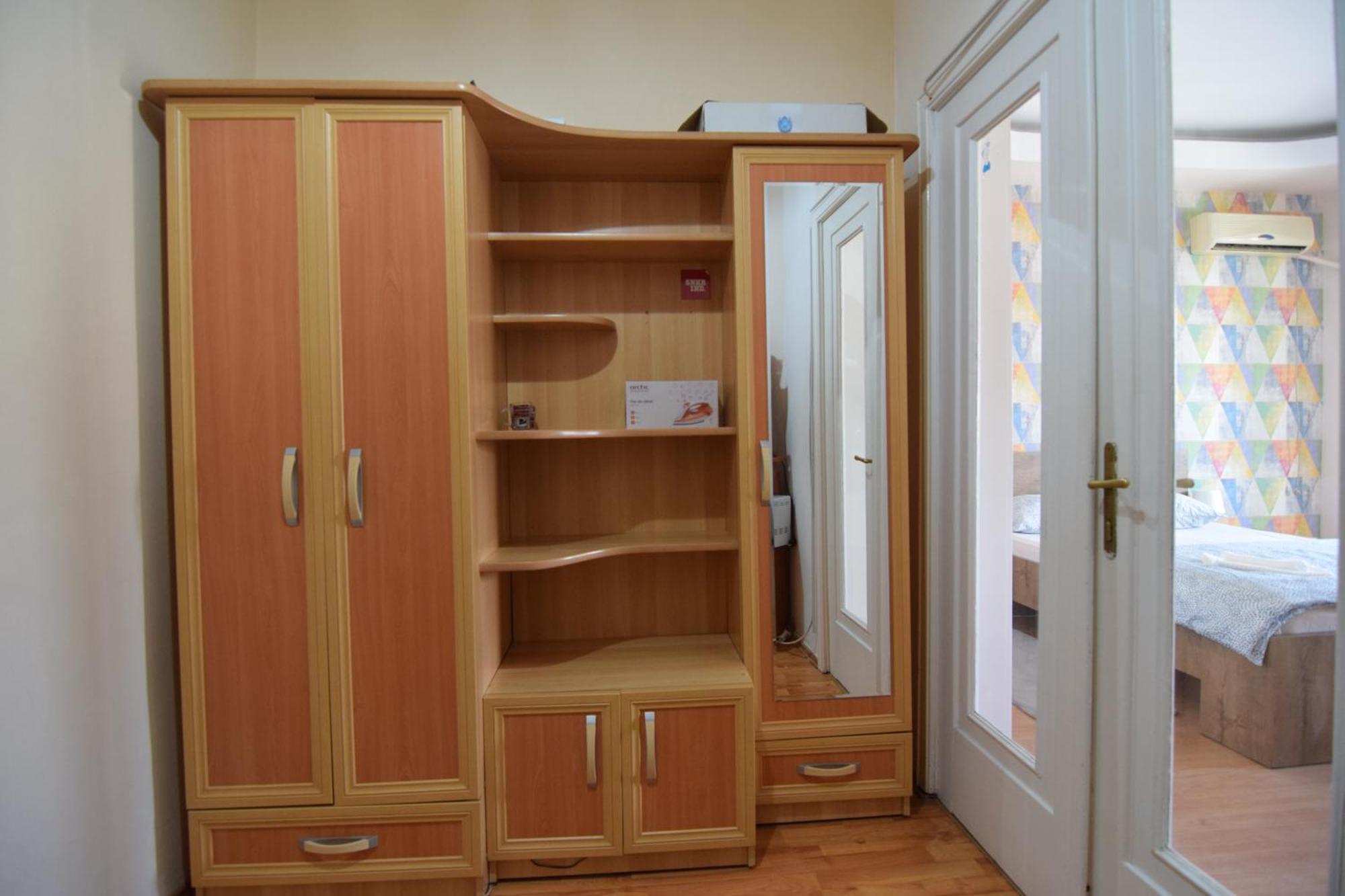 Studio In The Center Of Букурещ Екстериор снимка